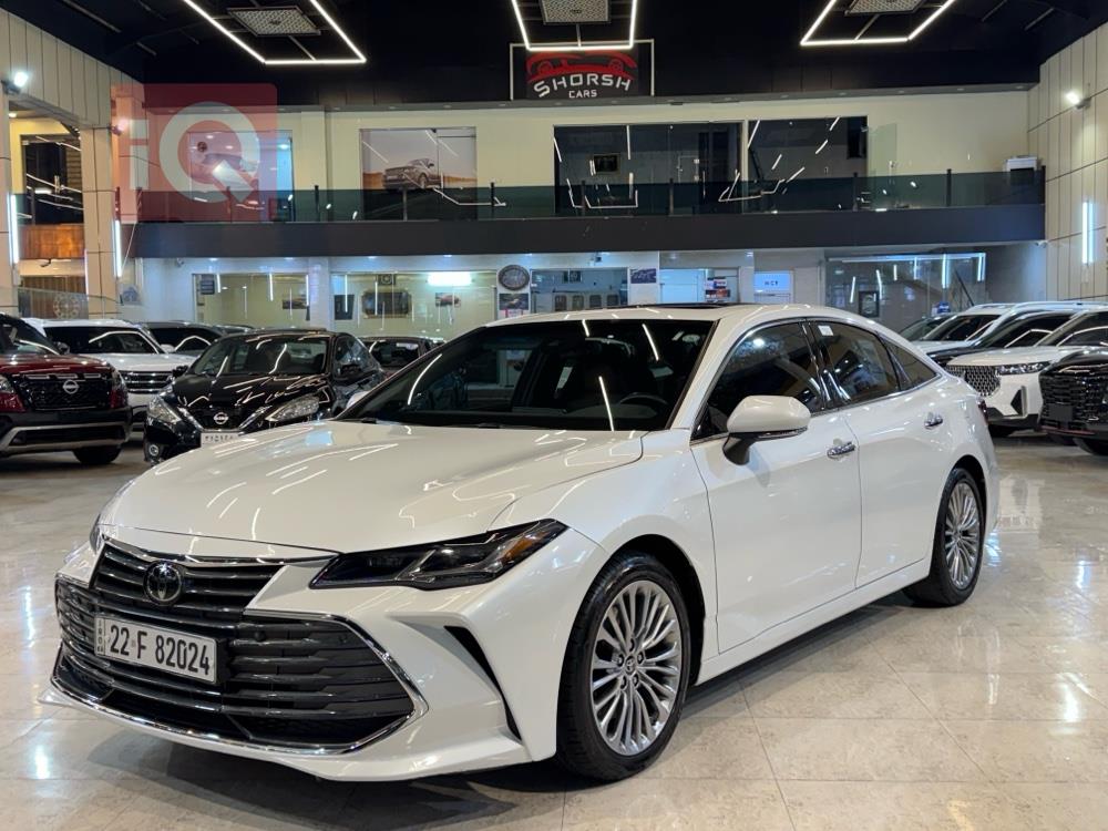 تويوتا أفالون